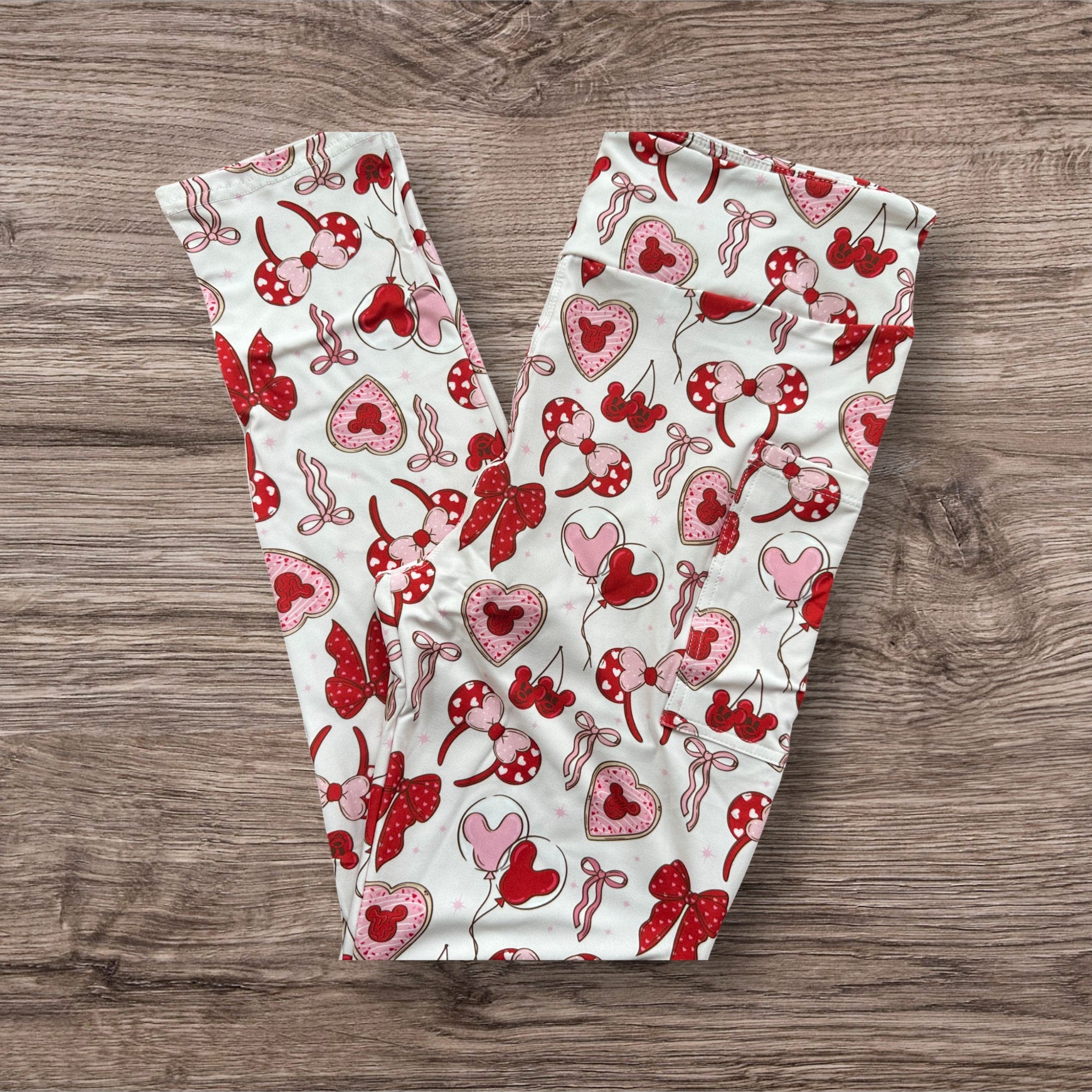 Magical Valentine W/Pockets Leggings