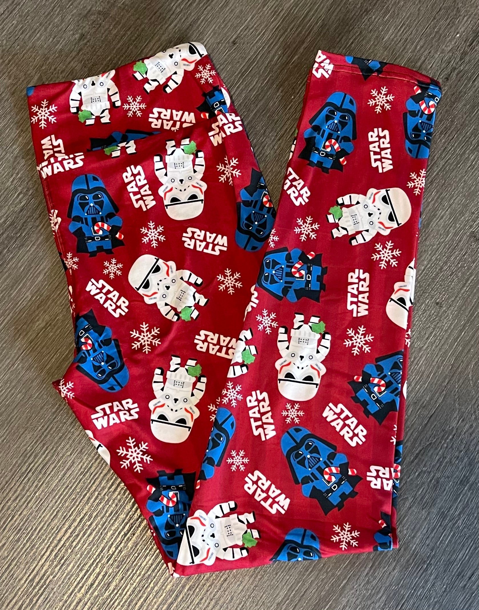 Red Empire Christmas Leggings